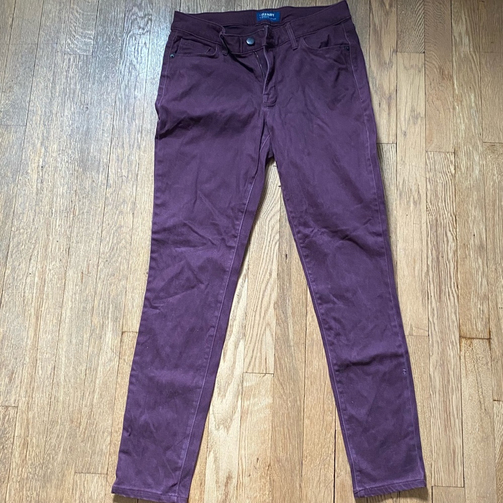 Women’s Mid-Rise Rockstar Jeans